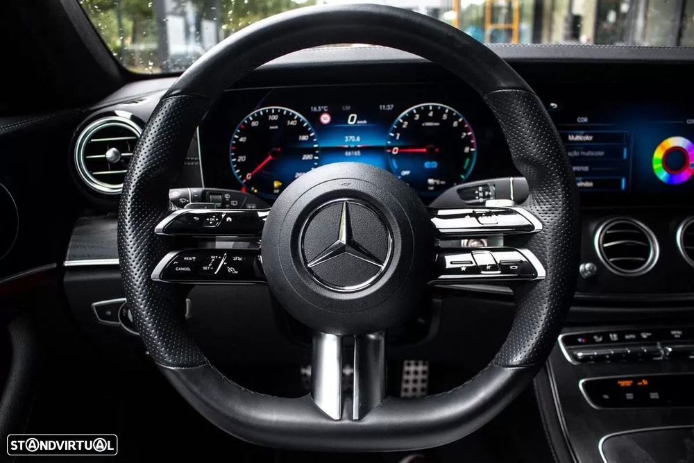 Mercedes-Benz E 300 e AMG Line - 14