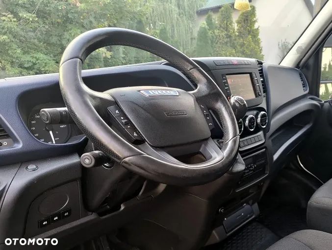 Iveco 70C18 Chłodnia Kontener - 4