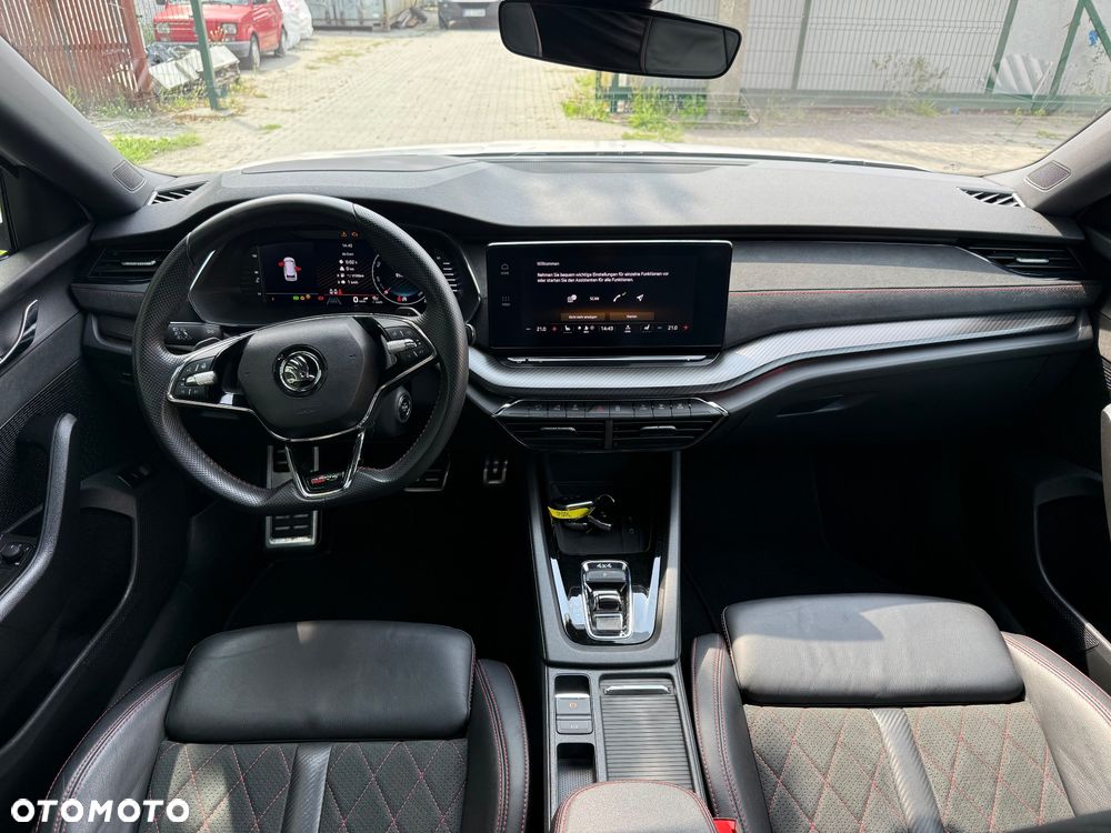 Skoda Octavia 2.0 TDI DSG 4x4 RS Plus - 6