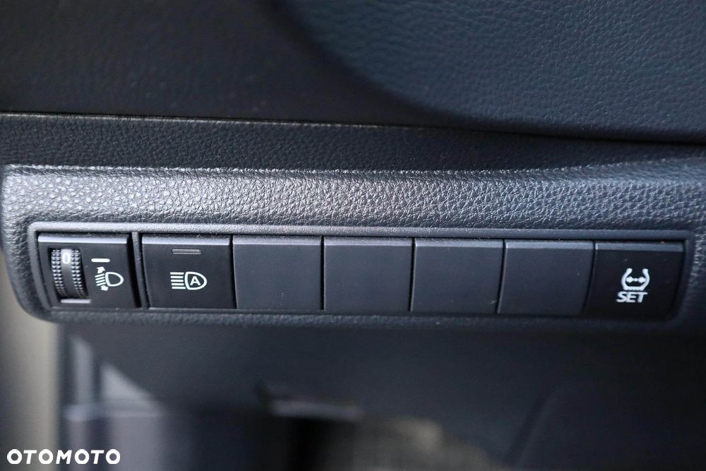 Toyota Corolla 1.5 Comfort - 26