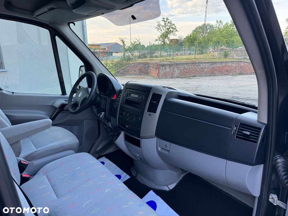 Volkswagen Crafter - 12