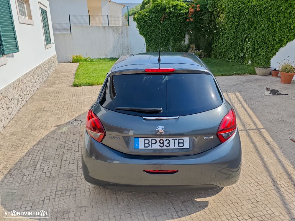 Peugeot 208 PureTech 82 Style - 9
