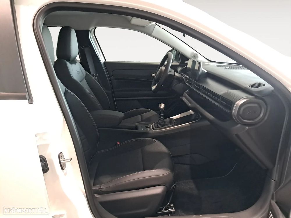 Jeep Avenger 1.2 GSE T3 Altitude - 14