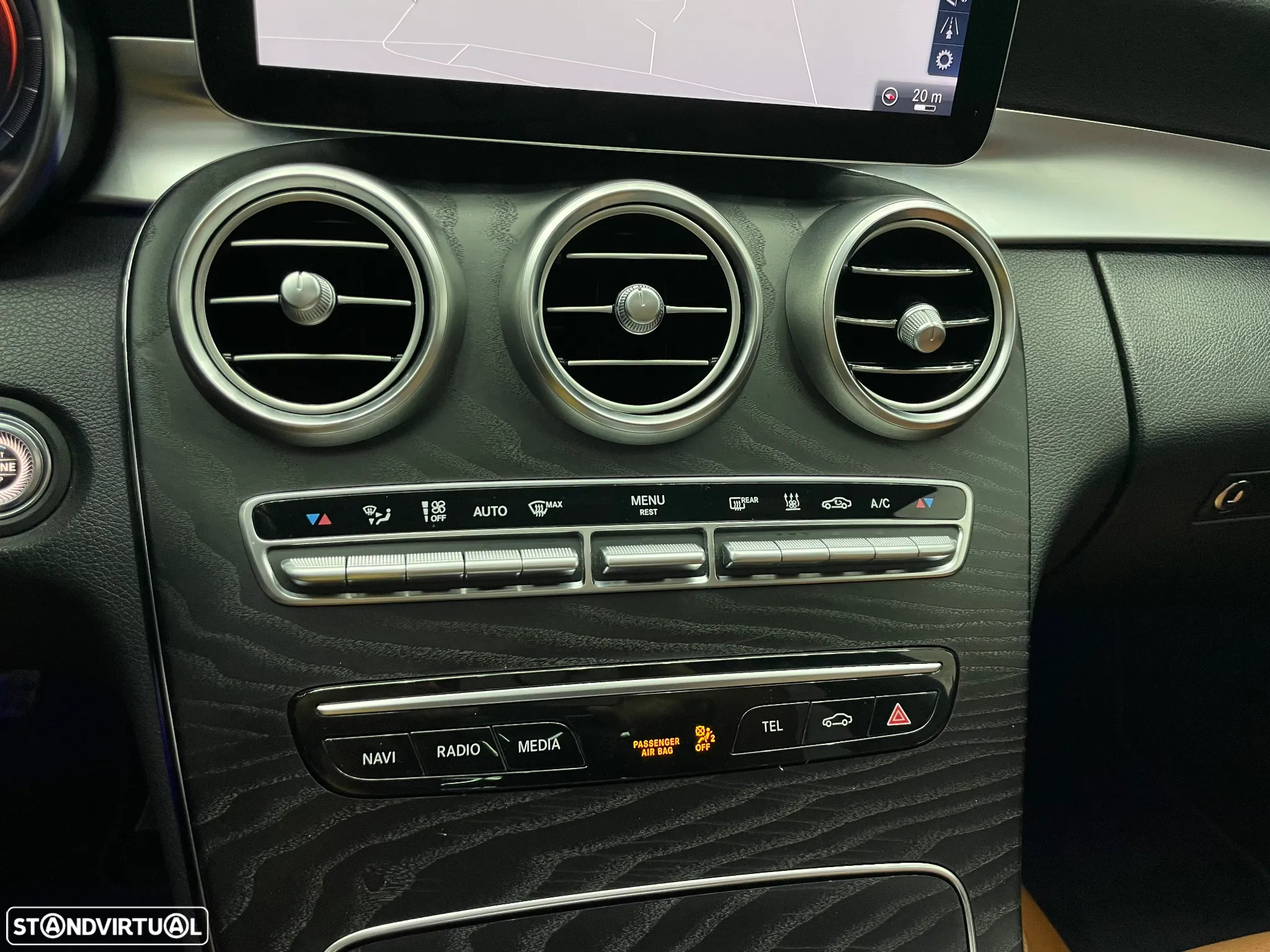 Mercedes-Benz C 300 de AMG Line - 23