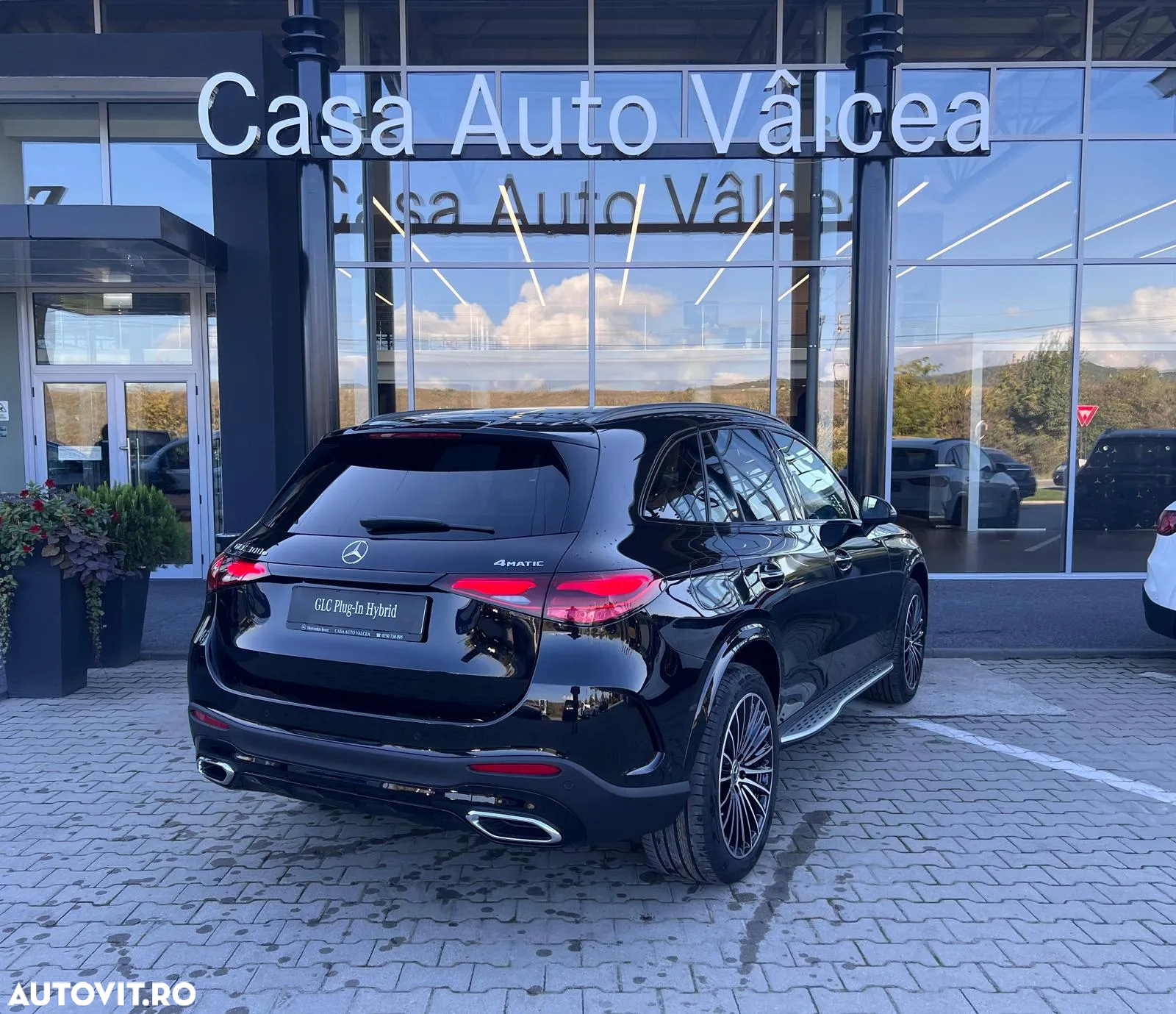 Mercedes-Benz GLC 300 e 4MATIC - 2