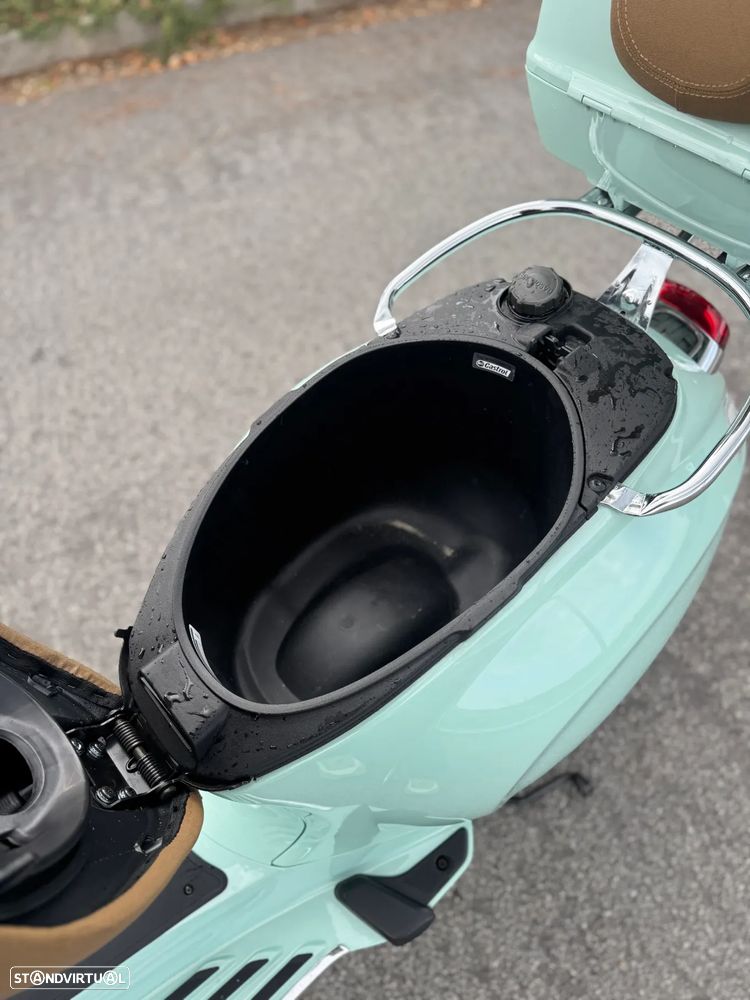 Vespa Primavera 125 - 17