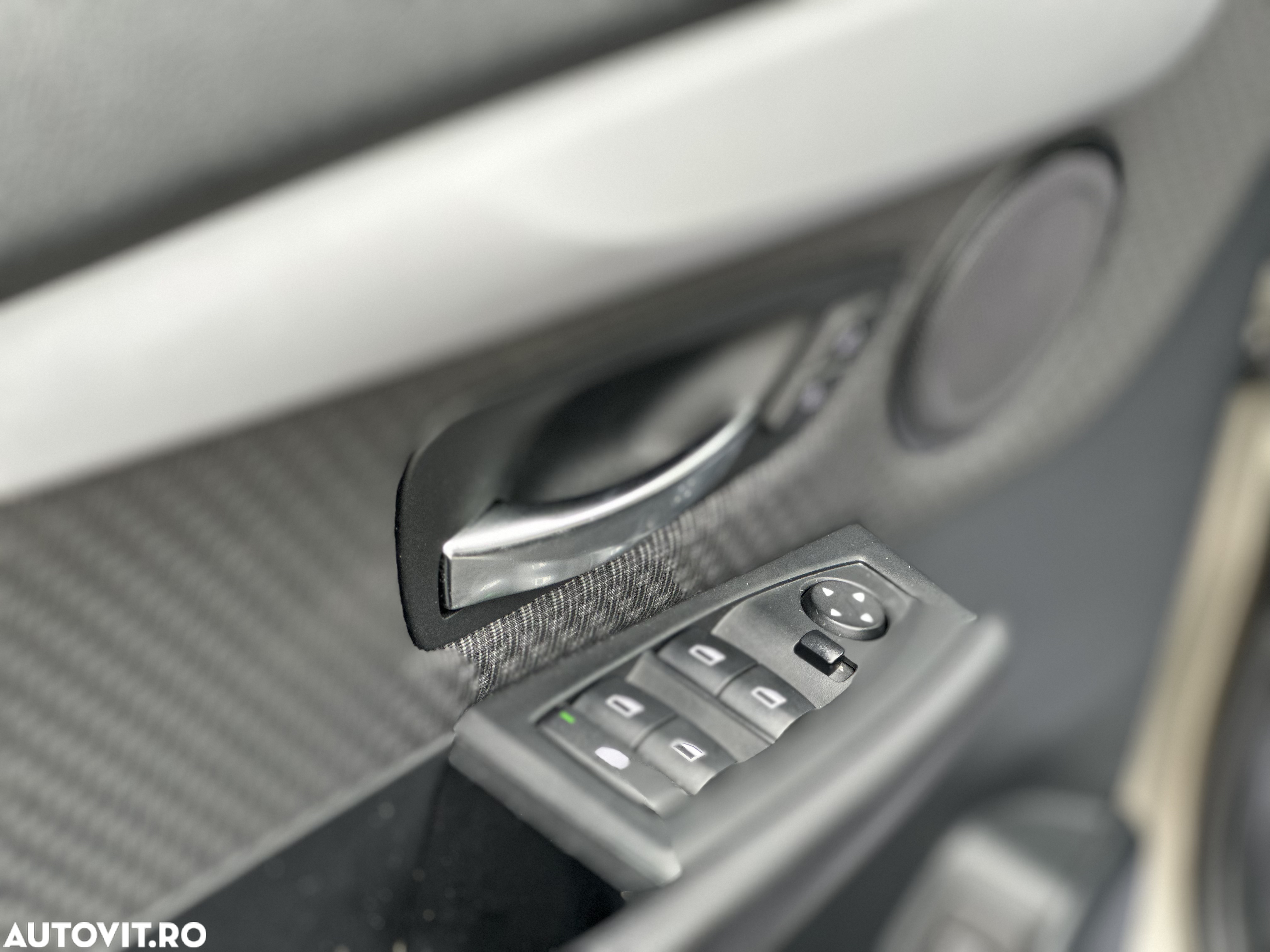 BMW Seria 2 218d Standard - 13