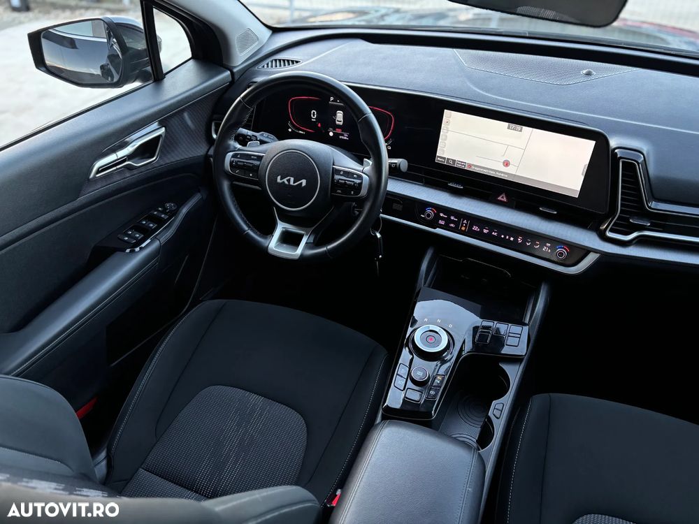 Kia Sportage 1.6 T-GDI MHEV 7DCT HP 4x2 Business Line - 17