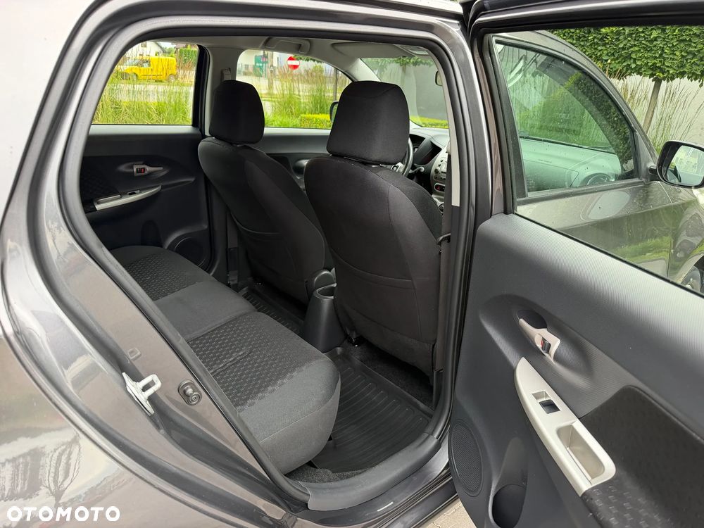 Toyota Urban Cruiser 1.33 4x2 - 23