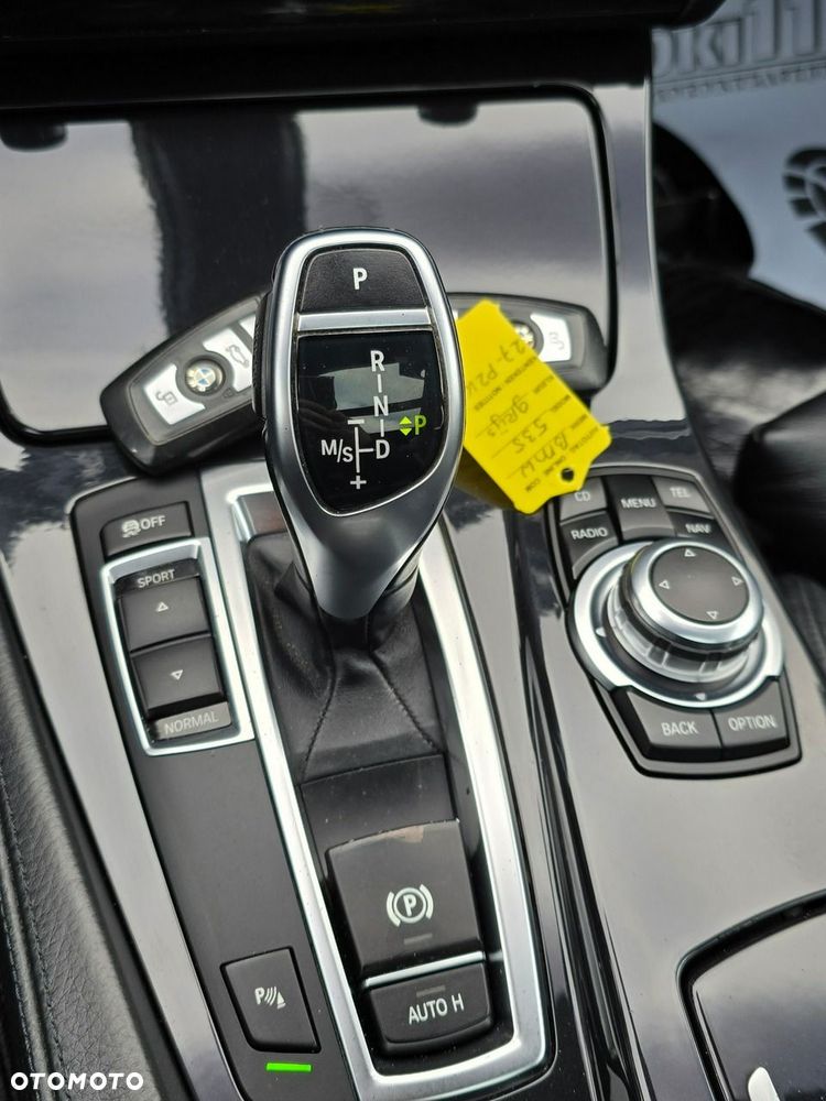 BMW Seria 5 - 34