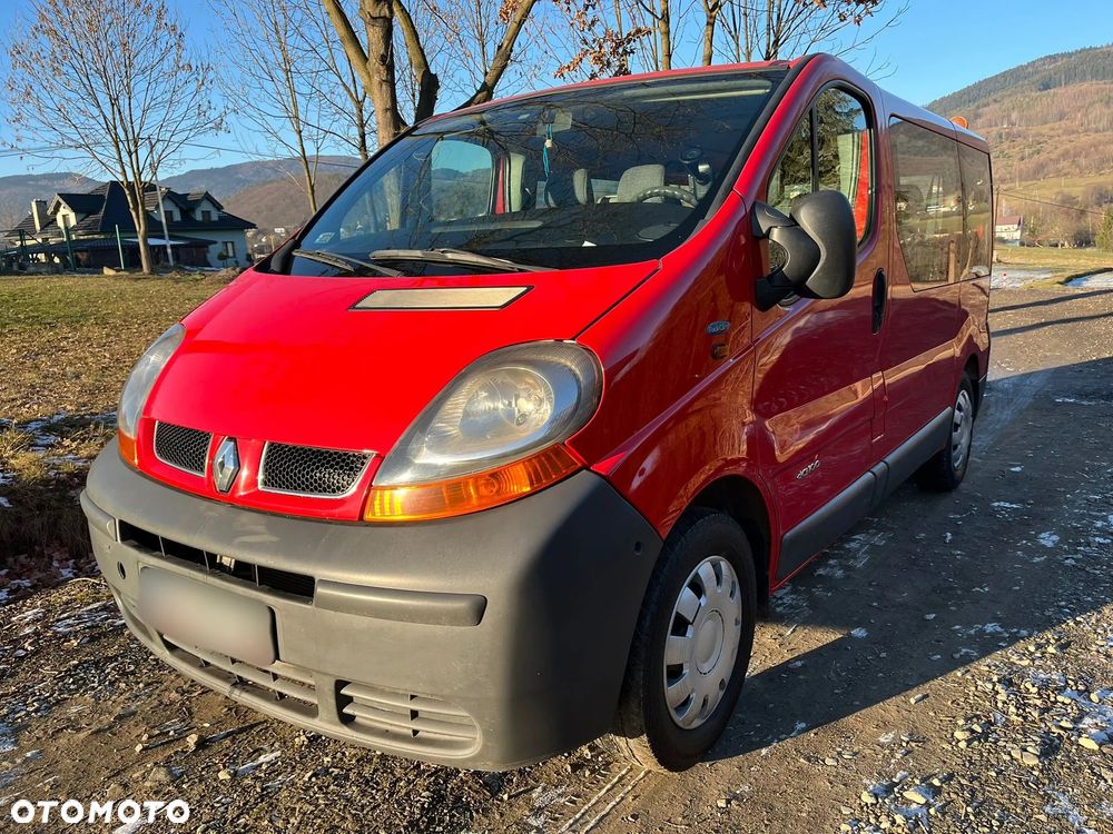 Renault Trafic ver-passenger - 1