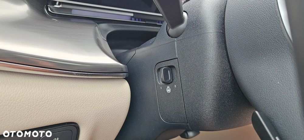 Mercedes-Benz Klasa V 300 d 4-Matic 9G-Tronic Exclusive (d³ugi) - 24