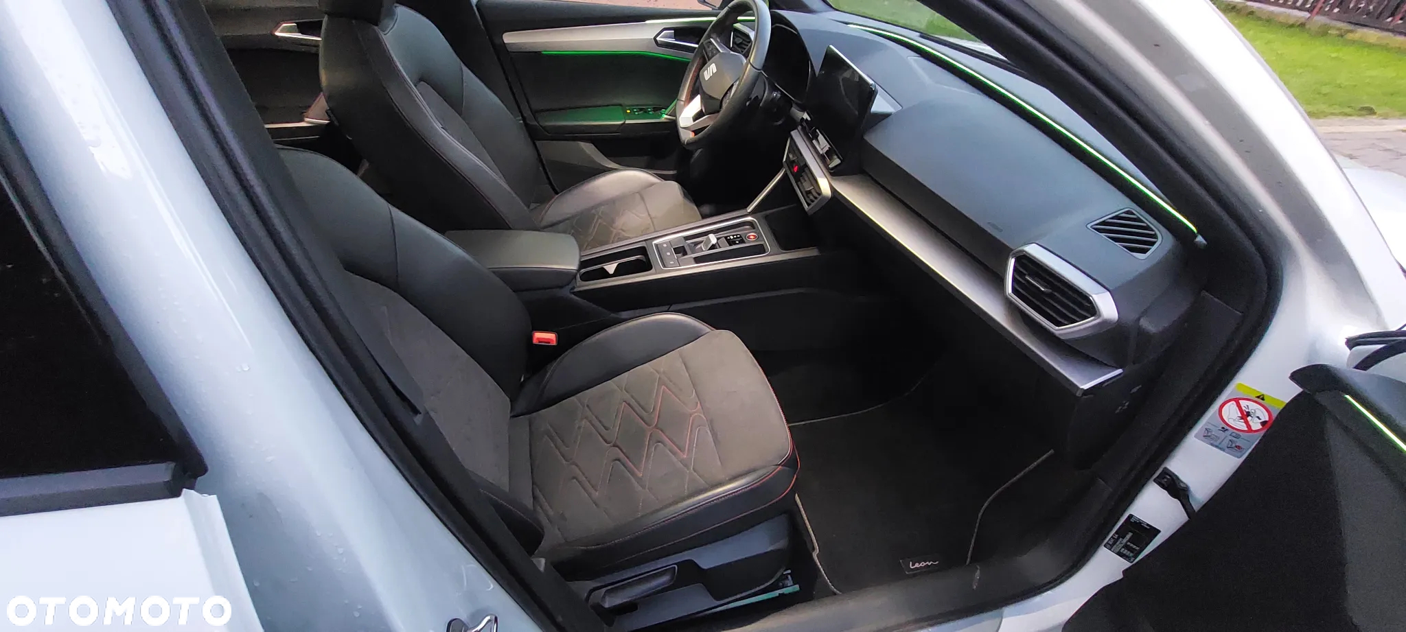 Seat Leon 1.4 e-Hybrid DSG FR - 14