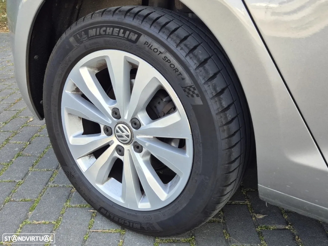 VW Golf 1.0 TSI Confortline - 7