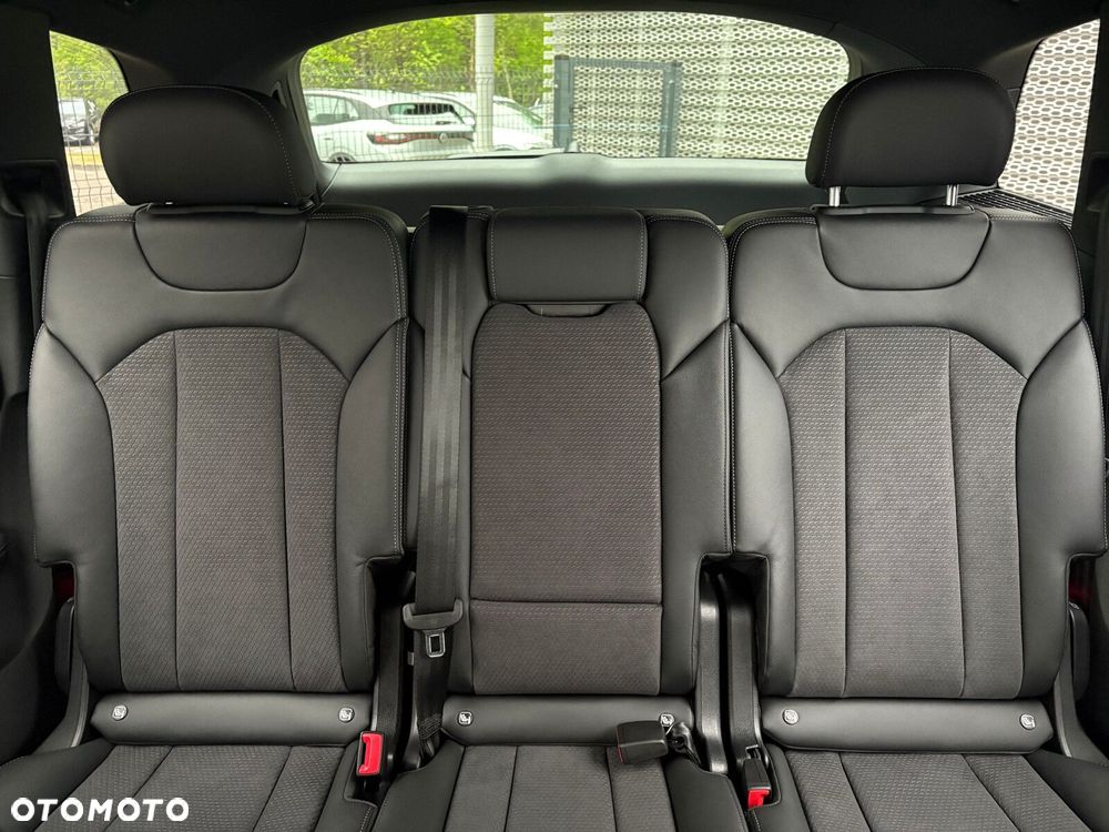 Audi Q7 - 16