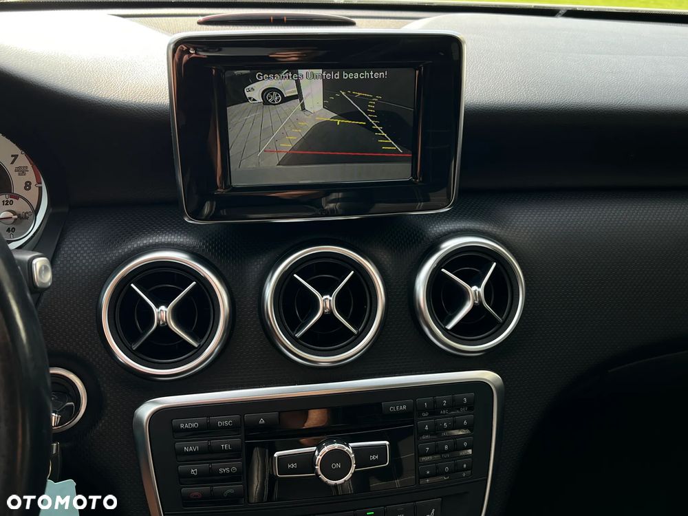 Mercedes-Benz Klasa A 200 (BlueEFFICIENCY) 7G-DCT - 18