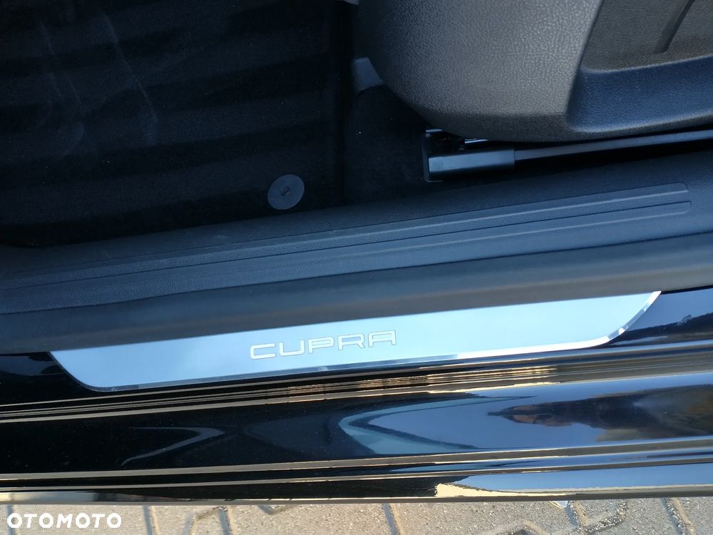 Seat Leon 2.0 TSI Cupra R DSG - 25