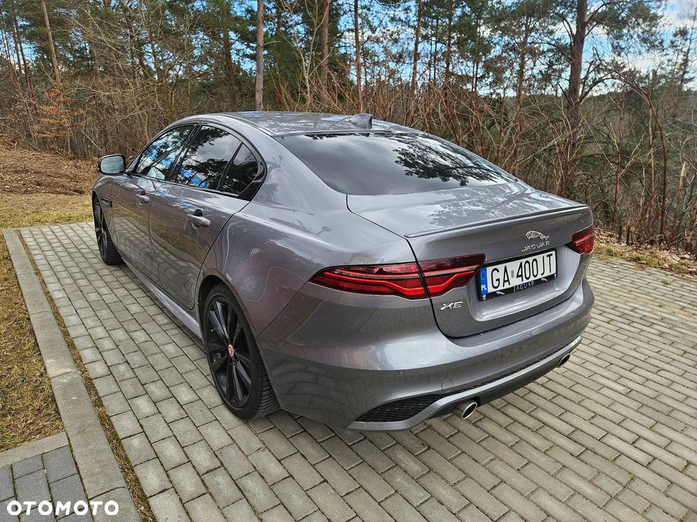 Jaguar XE 2.0 P250 SE - 6