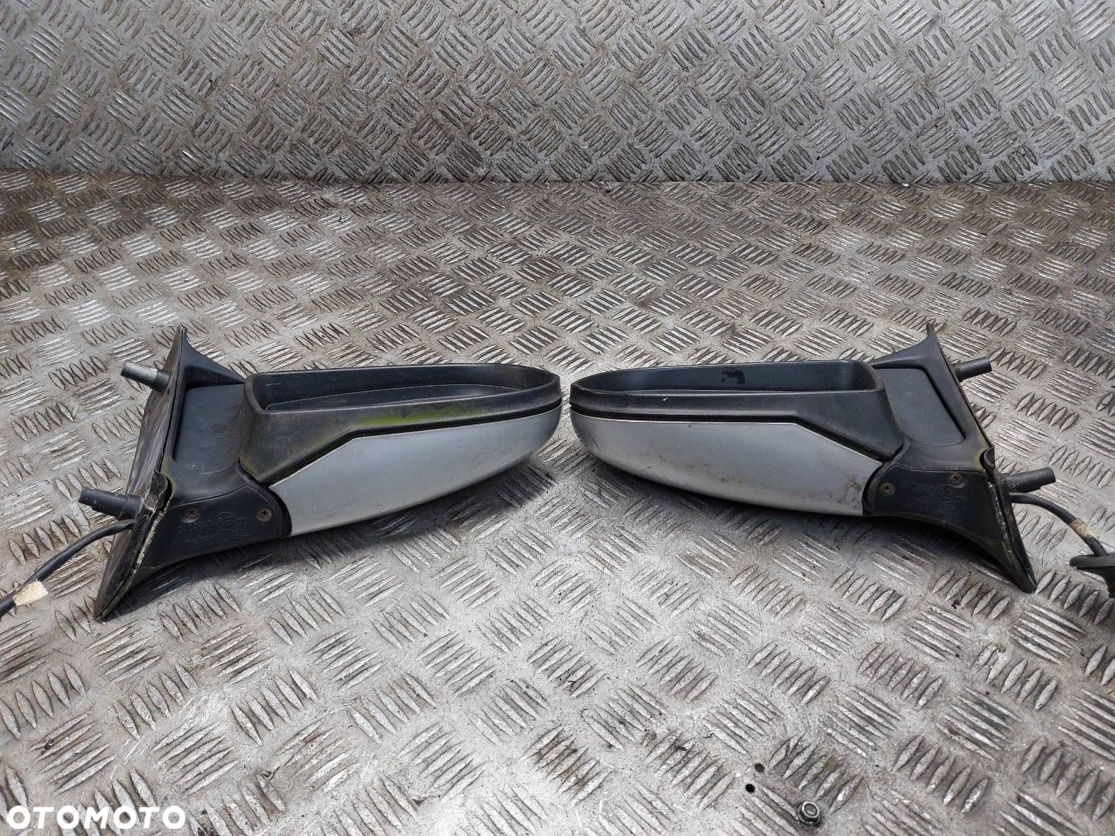 LUSTERKO LEWE + PRAWE ELEKTRYCZNE OPEL ZAFIRA A Z147 5 PIN EU - 6