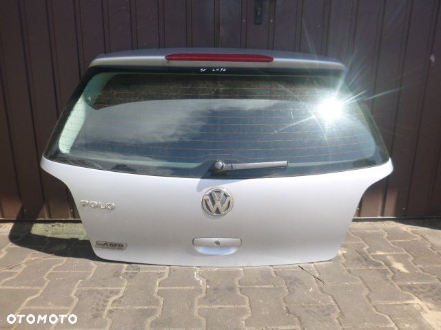 KLAPA TYŁ TYLNA KOMPLETNA VOLKSWAGEN POLO 9N 01-05 KOLOR LA7W - 9