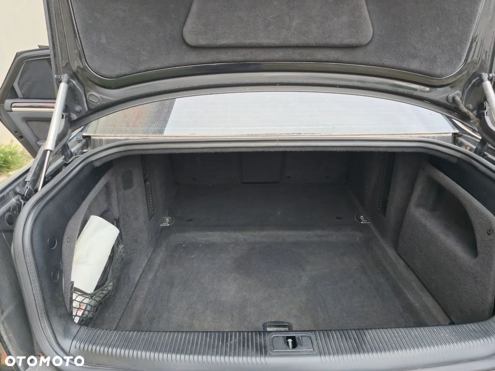 Audi A8 4.2 TDI DPF Quattro - 8