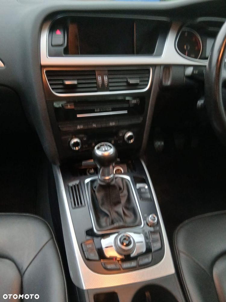 Audi A4 Limousine - 9