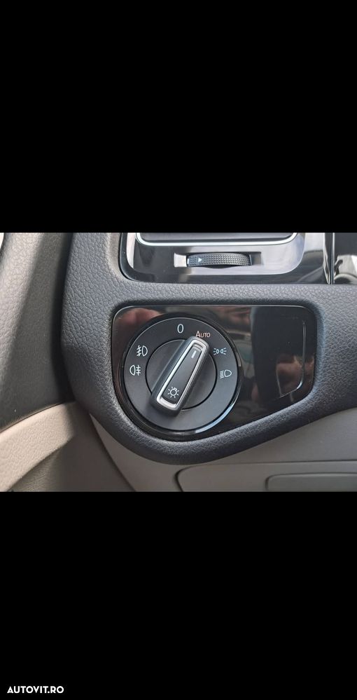 Volkswagen Golf 1.6 TDI DPF BMT Highline - 12