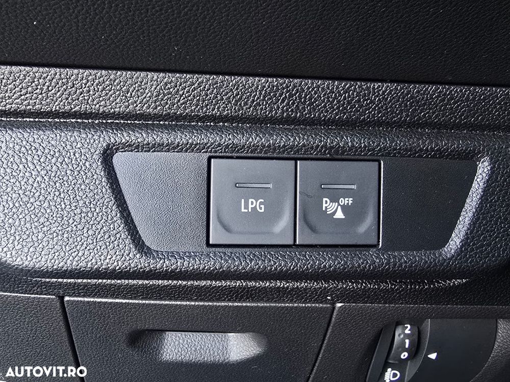 Dacia Sandero Stepway ECO-G 100 MT6 Comfort - 18