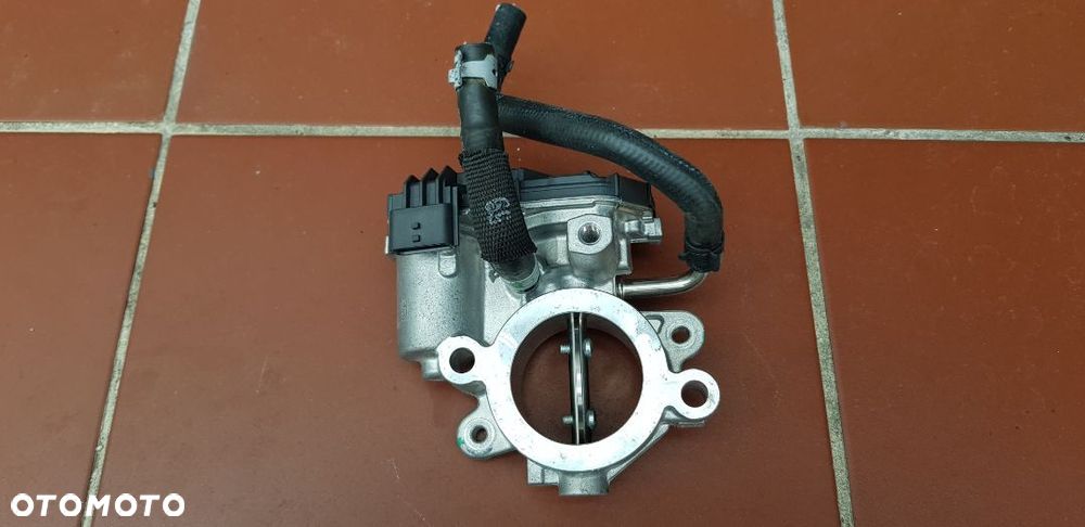 Przepustnica powietrza Trafic 2,0 DCi M9R710 nr 161A05894R NOWA - 2