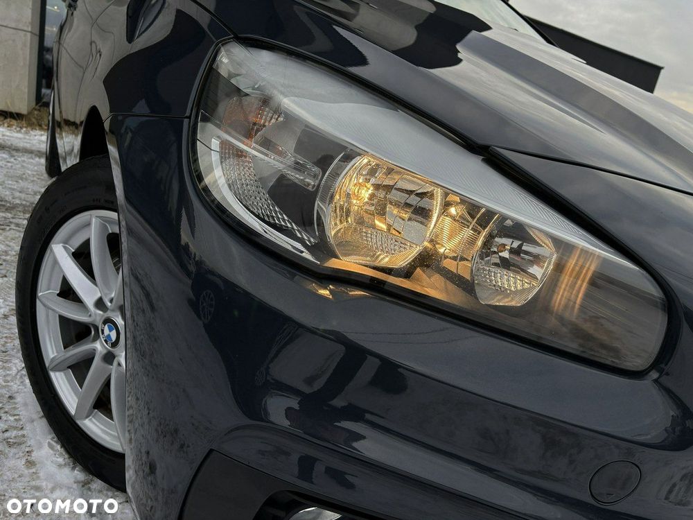 BMW Seria 2 218i Advantage - 9