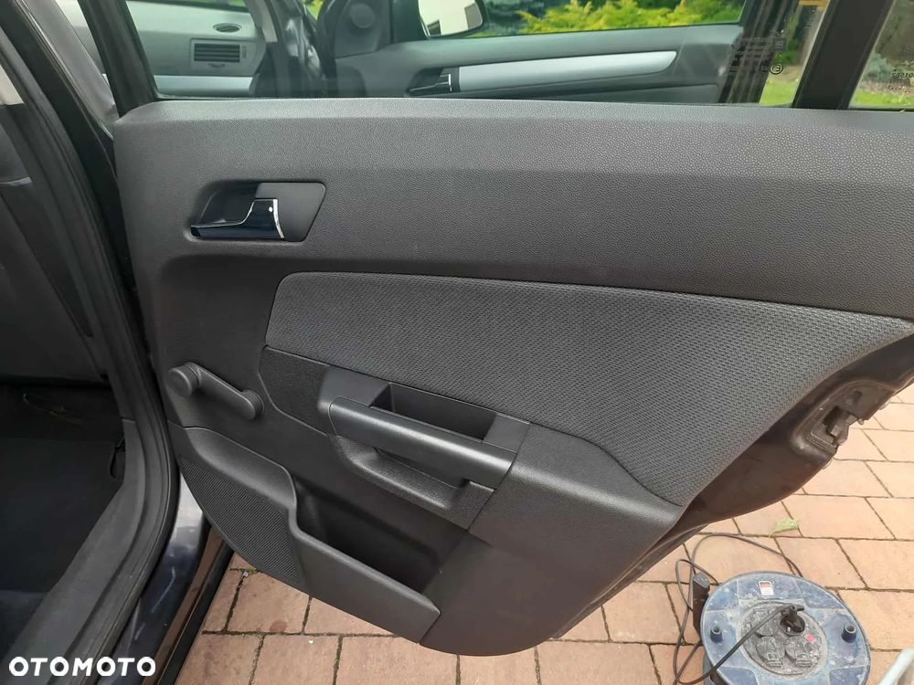 Opel Astra - 21