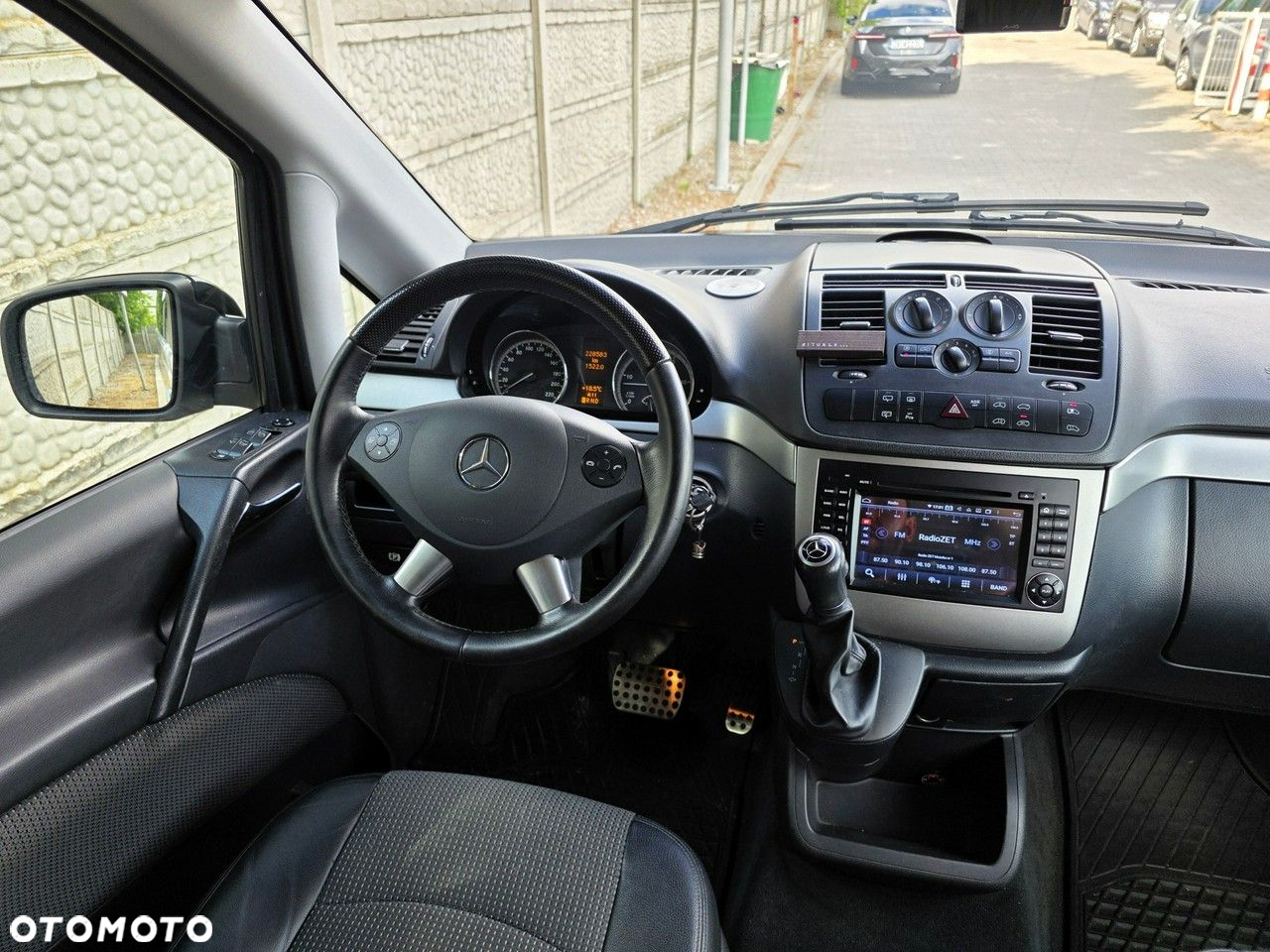 Mercedes-Benz Viano - 14