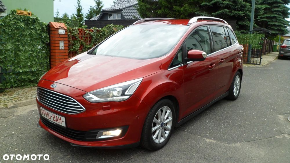 Ford Grand C-MAX - 1