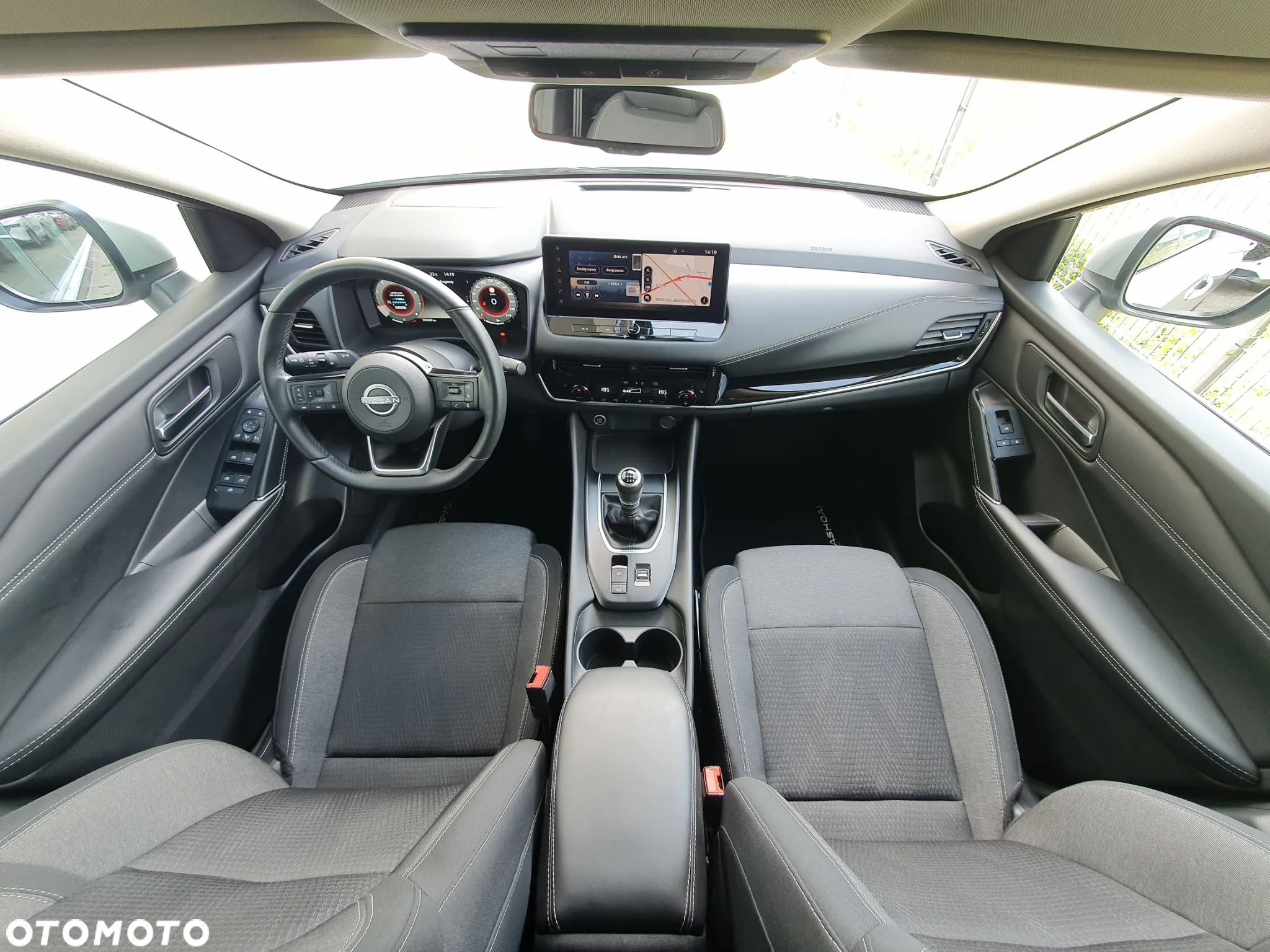 Nissan Qashqai - 12