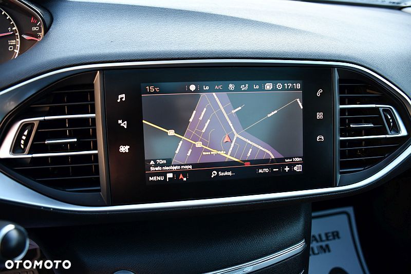 Peugeot 308 BlueHDi 130 EAT8 Stop & Start Allure Pack - 15