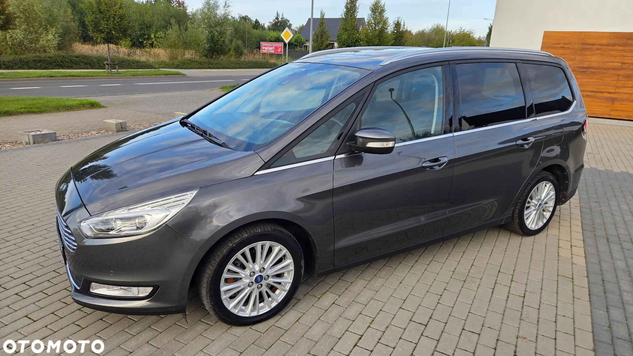 Ford Galaxy 2.0 TDCi 4WD Titanium PowerShift - 3