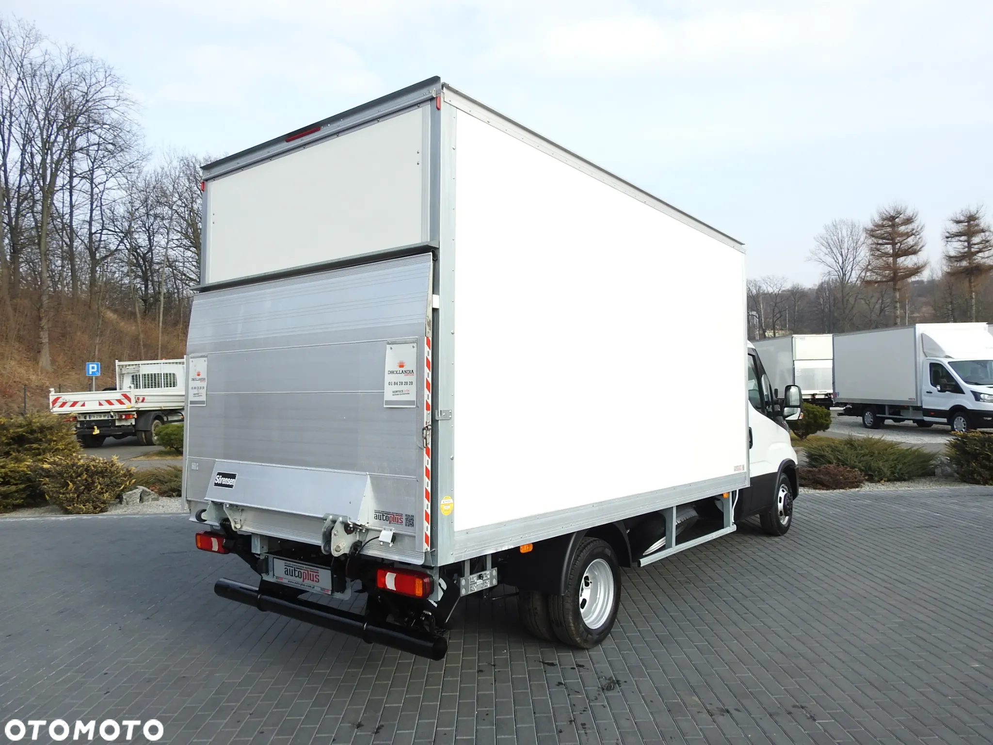 Iveco DAILY 35C16 KONTENER WINDA 8 PALET TEMPOMAT BLIŹNIACZE KOŁA KLIMATYZACJA 160KM [ 732294 ] - 4