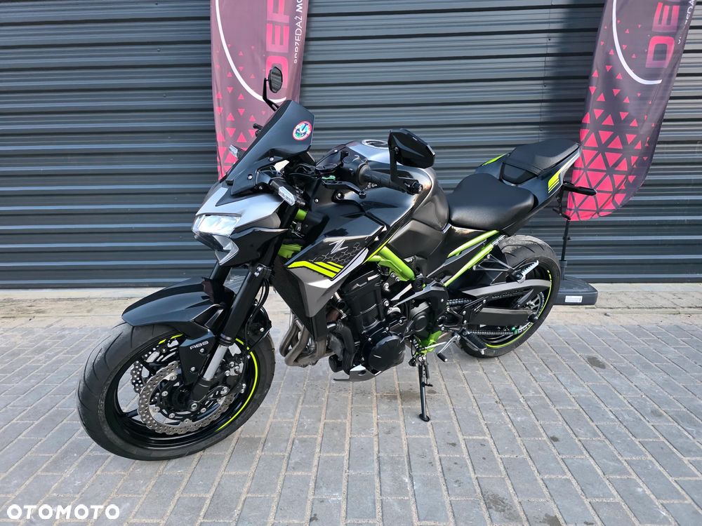 Kawasaki Z 900 - 29