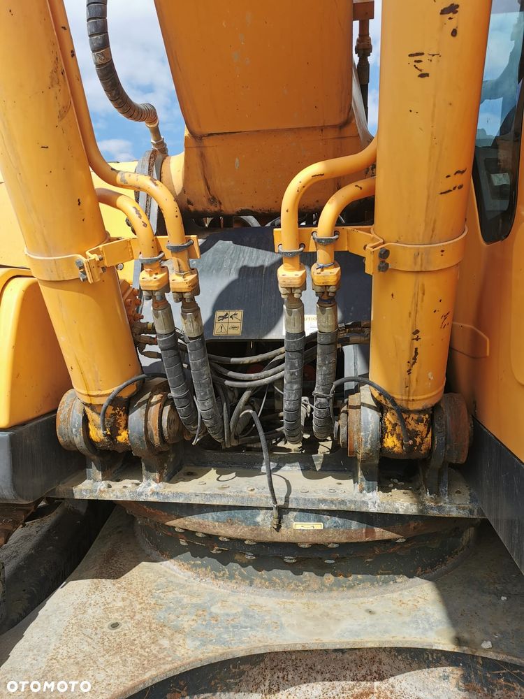 Hyundai HLC300-9A - 30