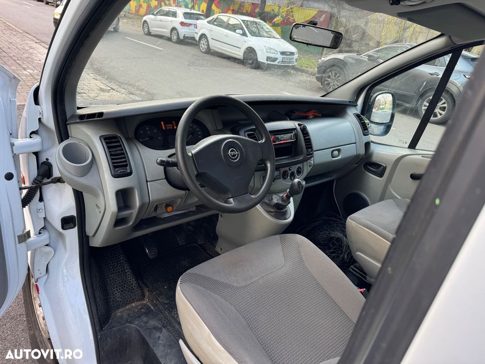 Opel VIVARO - 10