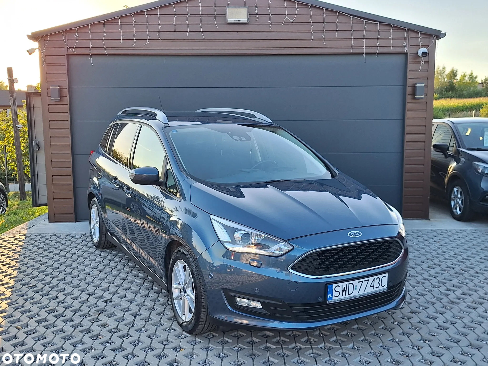 Ford Grand C-MAX - 2