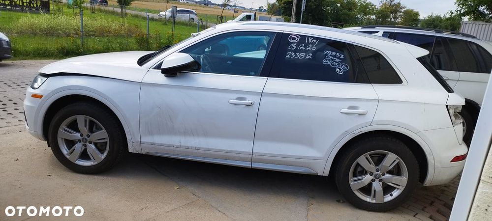 Audi Q5 2.0 TFSI Quattro S tronic design - 3