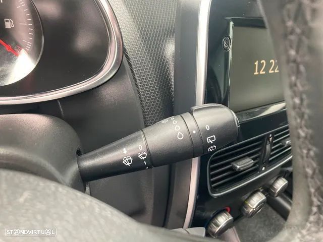 Renault Clio Sport Tourer Energy TCe 90 Start & Stop Dynamique - 13