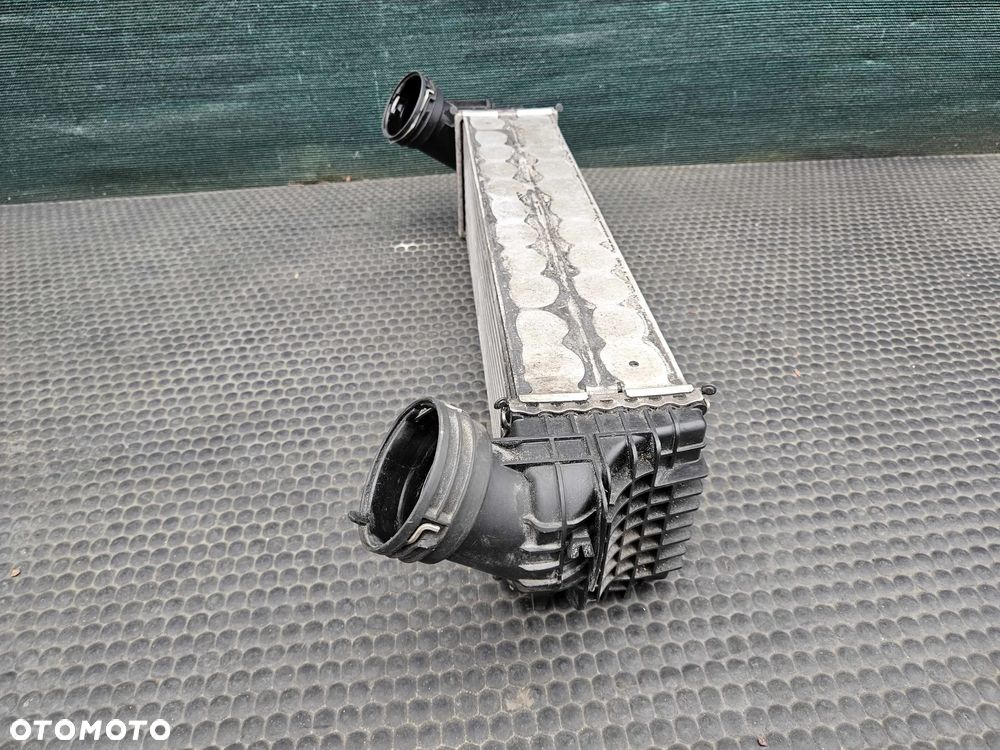 Intercooler Chłodnica Powietrza Turbiny 3.0 D BMW X5 E70 X6 E71 - 6