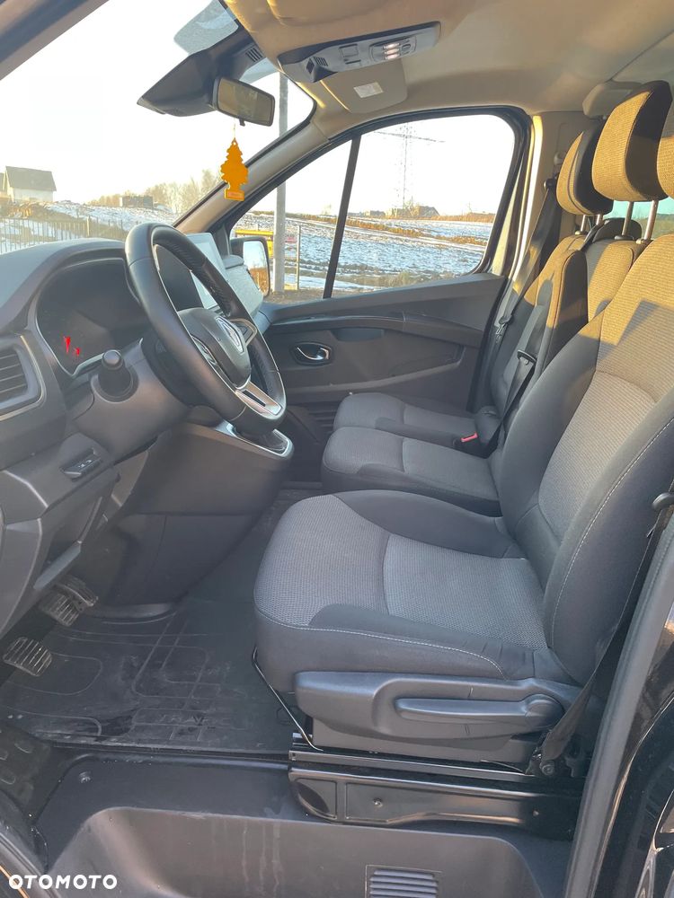 Renault Trafic 2.0 dCi - 8