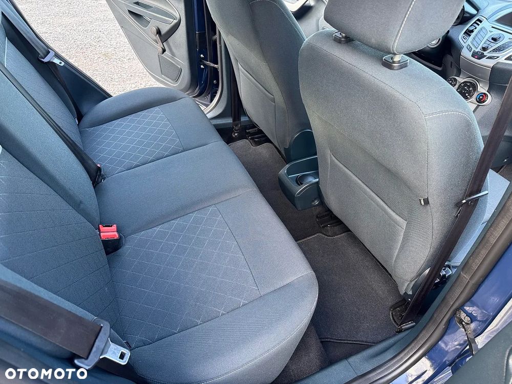Ford Fiesta 1.4 Champions Edition - 24
