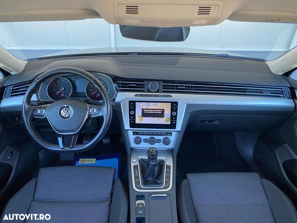 Volkswagen Passat - 5