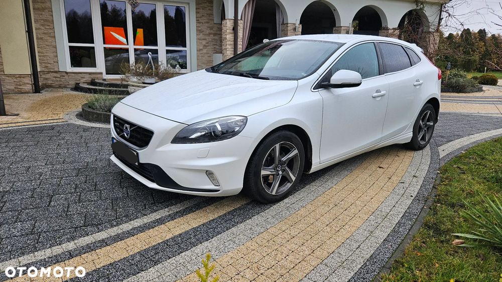 Volvo V40 D2 Drive-E R-Design Kinetic - 3