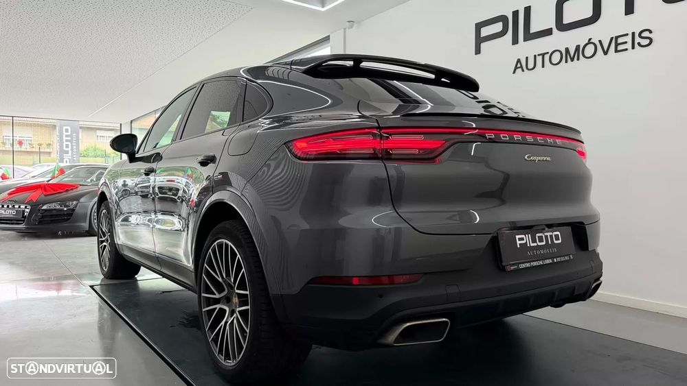 Porsche Cayenne Coupé E-Hybrid - 8