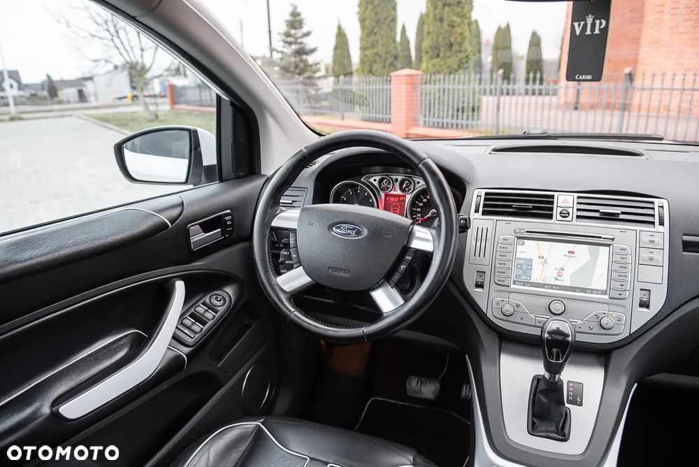 Ford Kuga 2.5 4x4 Individual - 25